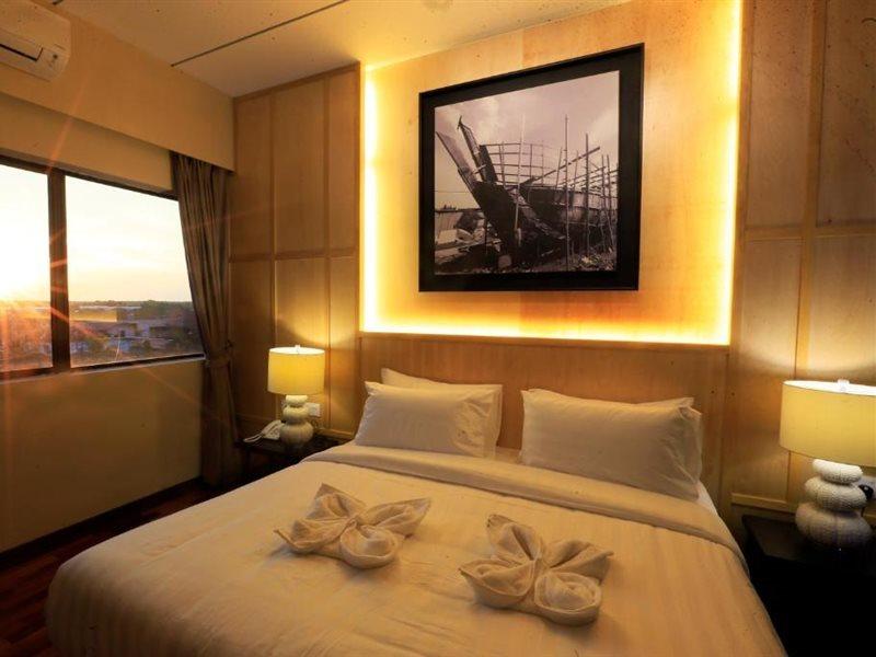 VI Boutique Hotel Kuala Selangor Buitenkant foto