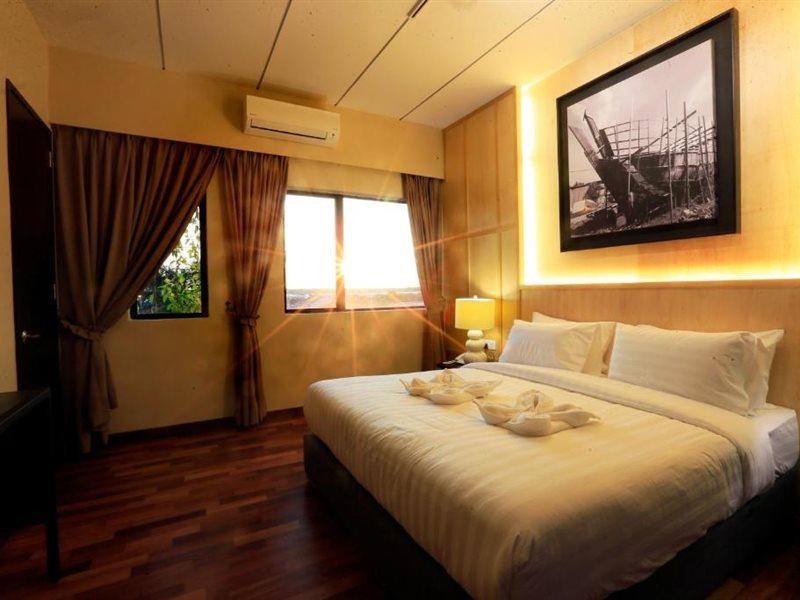 VI Boutique Hotel Kuala Selangor Buitenkant foto