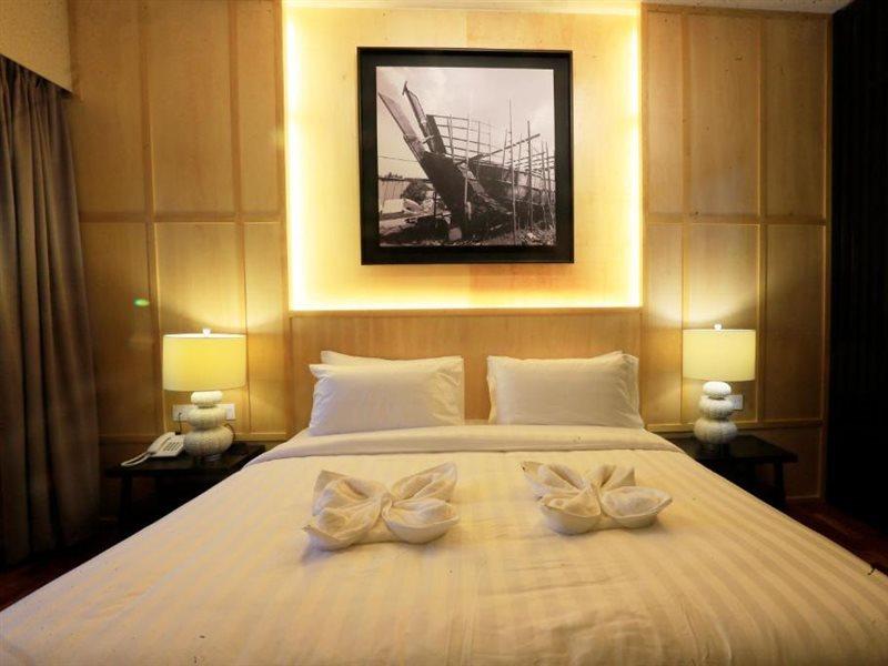 VI Boutique Hotel Kuala Selangor Buitenkant foto