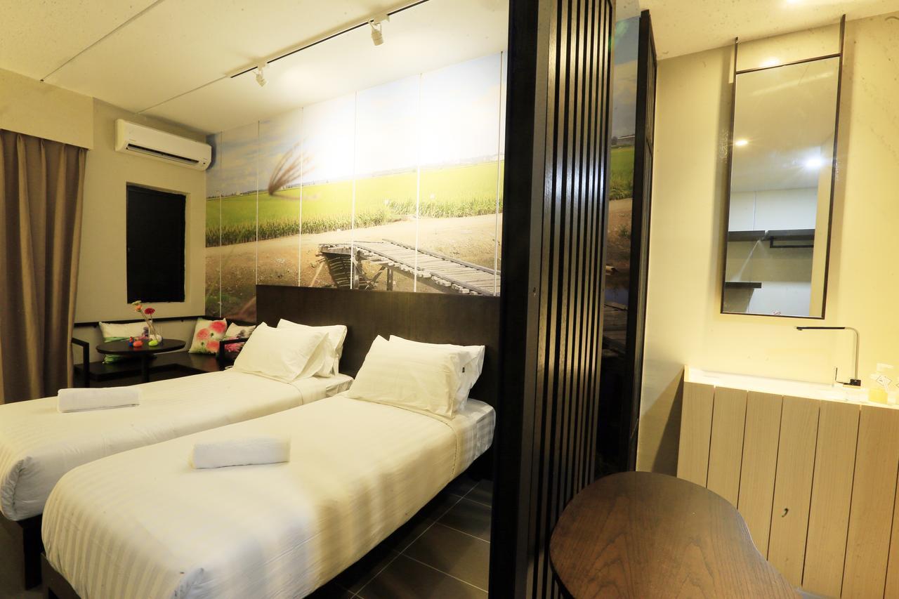 VI Boutique Hotel Kuala Selangor Buitenkant foto