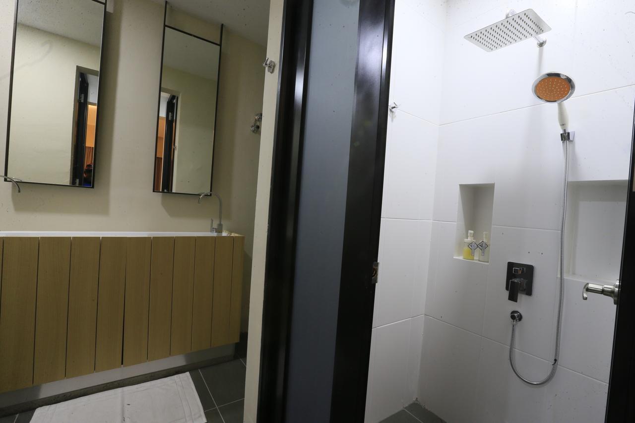 VI Boutique Hotel Kuala Selangor Buitenkant foto
