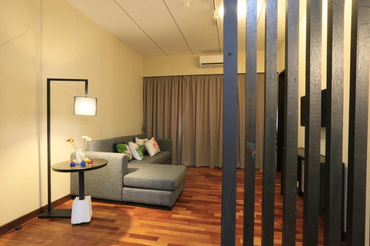 VI Boutique Hotel Kuala Selangor Buitenkant foto